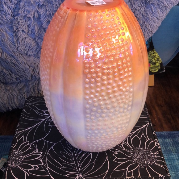 Pier 1 pink luster vase - Picture 8 of 8